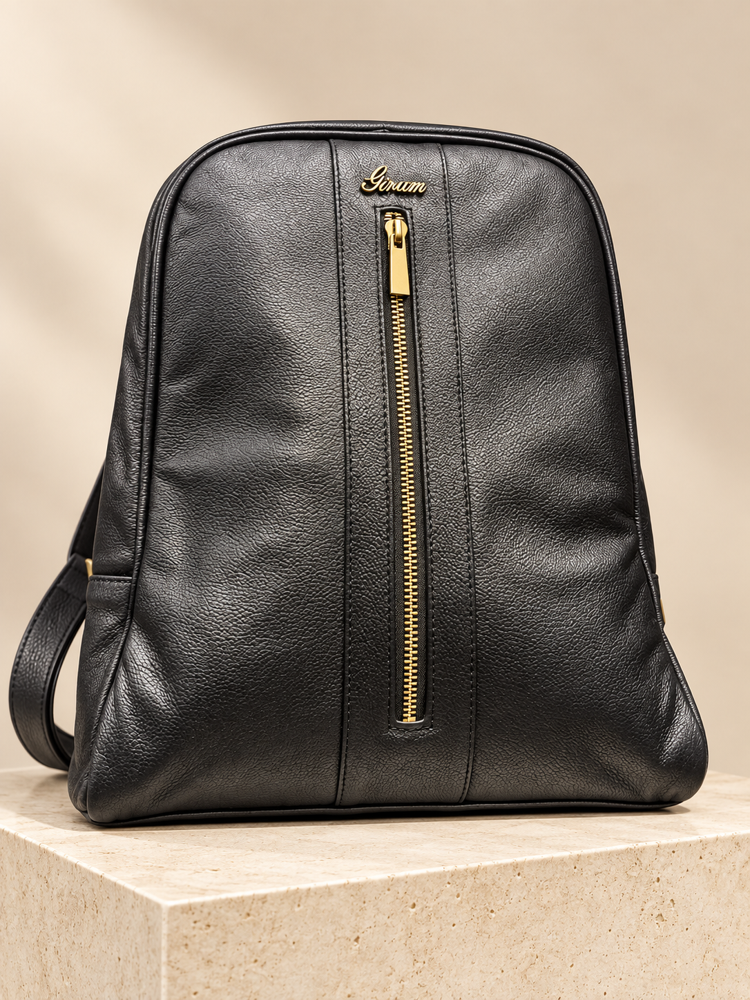 Girum Leather Backpack